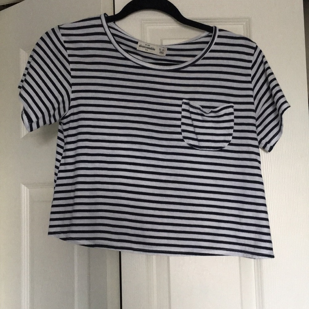 Black and White Striped Crop Top T shirt